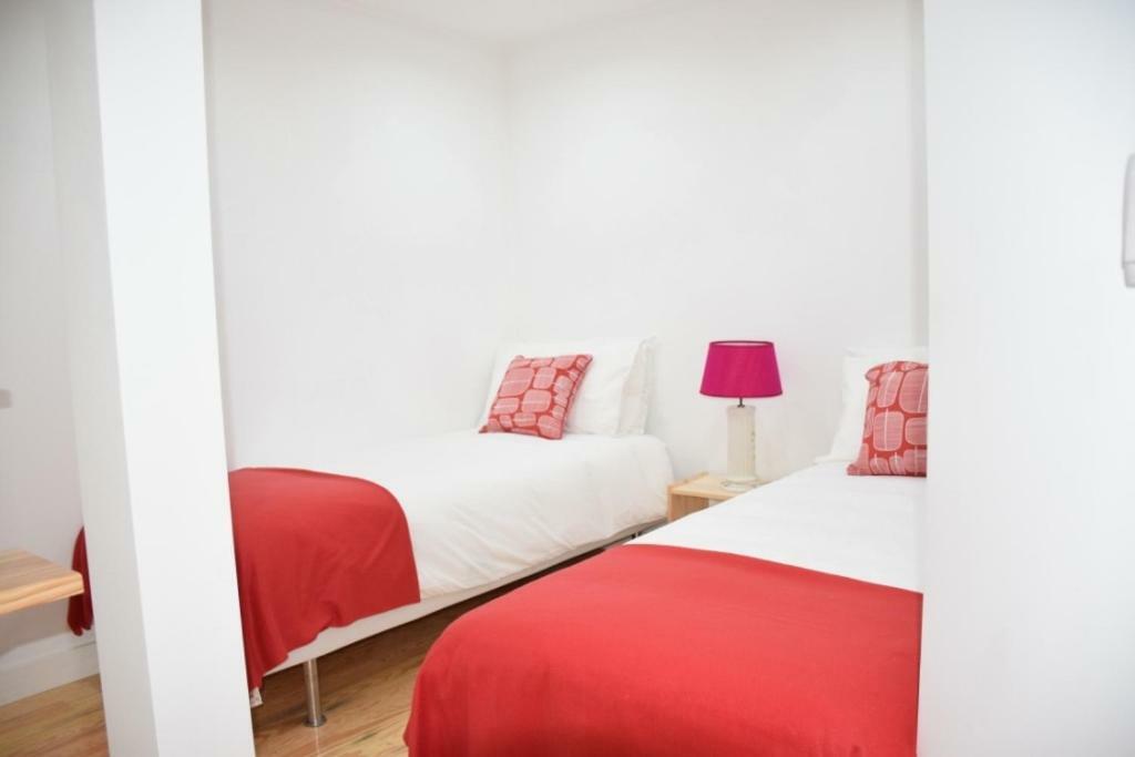 Cool Tailor Made 2 Bedroom Apartment Lisbon Exterior photo