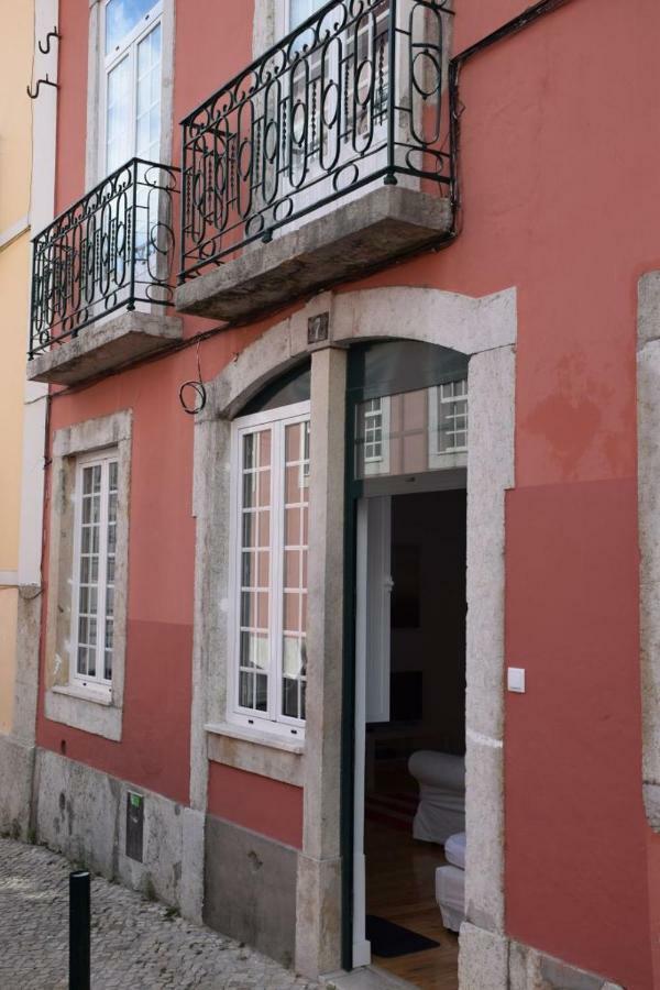 Cool Tailor Made 2 Bedroom Apartment Lisbon Exterior photo